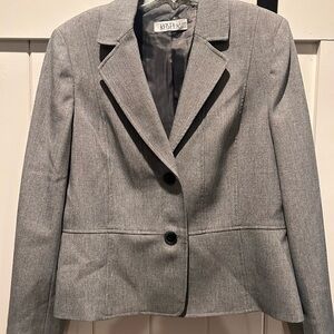 2 button cropped blazer